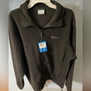 Columbia Men's Charcoal Zip-Up Jacket Size Large. NWT!